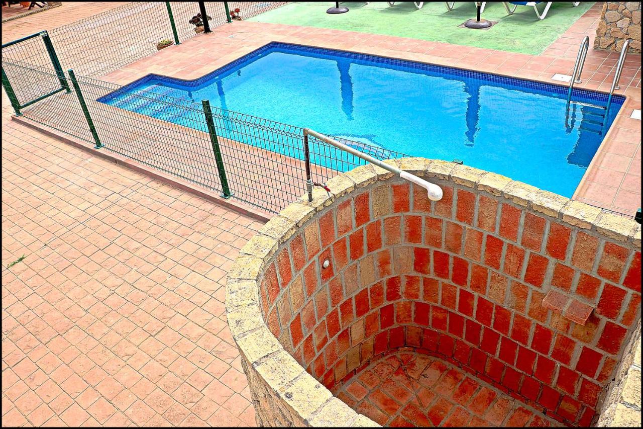Chalet Puente De Tabla Conil De La Frontera Exteriér fotografie